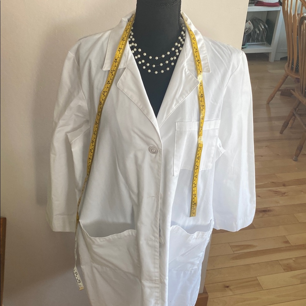 Ladies Lab Coat - size 14 - Picture 6 of 6